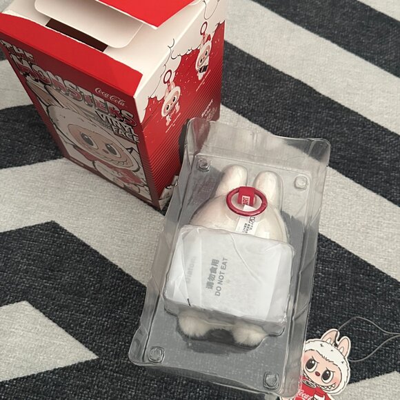 Open Box Happy Factor Coca-Cola Labubu - 100% Authentic POPMART - Picture 4 of 8